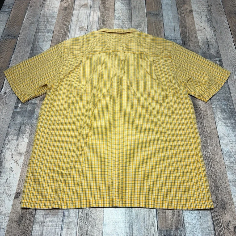 The North Face‎ Button Up Shirt Mens Medium Yellow Plaid Short Sleeve Hiking